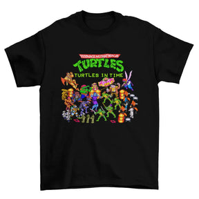 Camiseta Algodão Premium Teenage Mutant Ninja Turtles: Turtles in Time – SNES – “Boss & Heroes Pixel Collage”