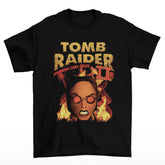 Camiseta Algodão Premium Tomb Raider II – Lara em Chamas